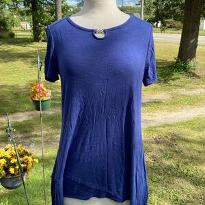 Short sleeve tunic top